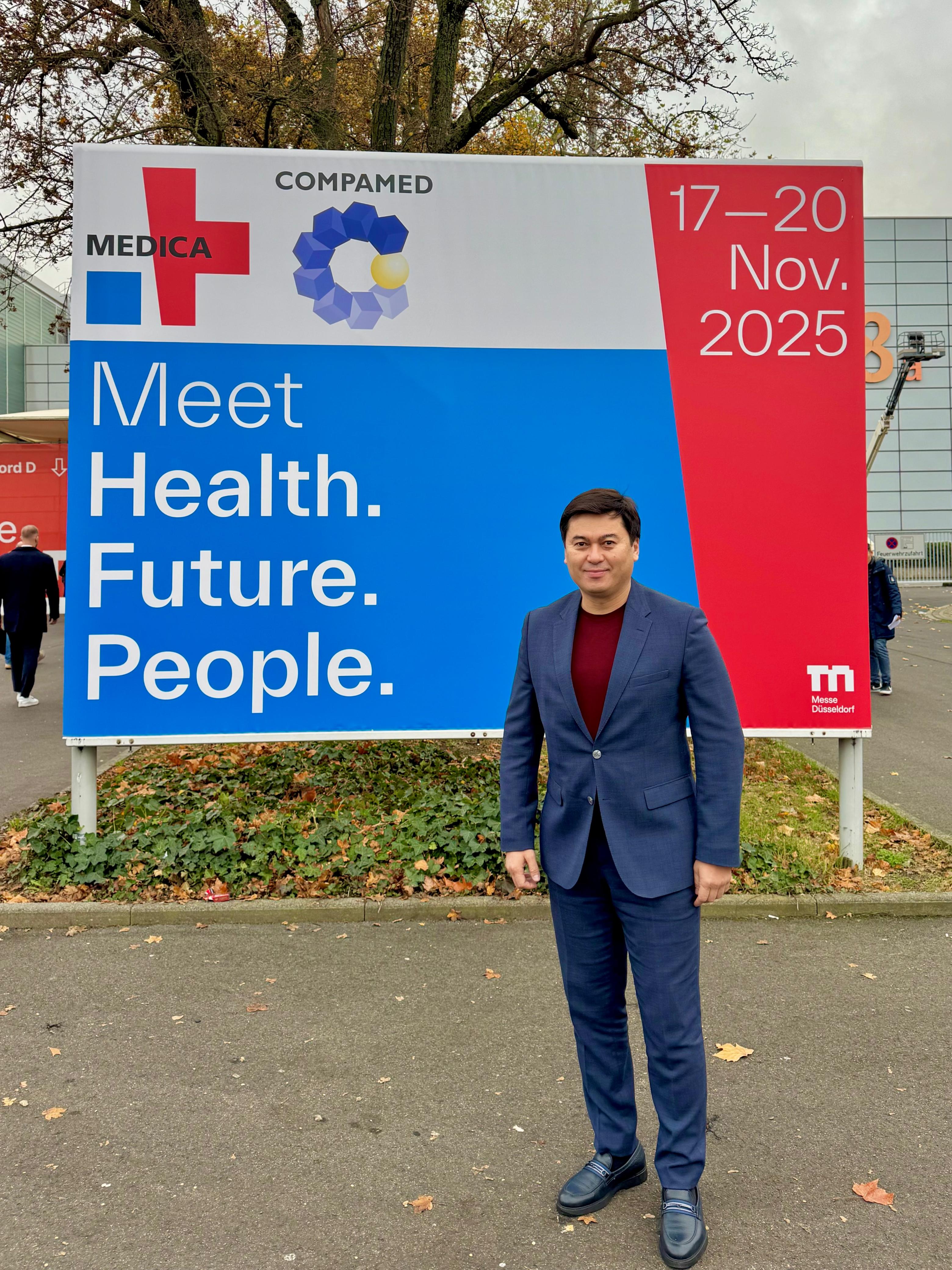 Galamat Group расширяет международное сотрудничество на выставке MEDICA 2025