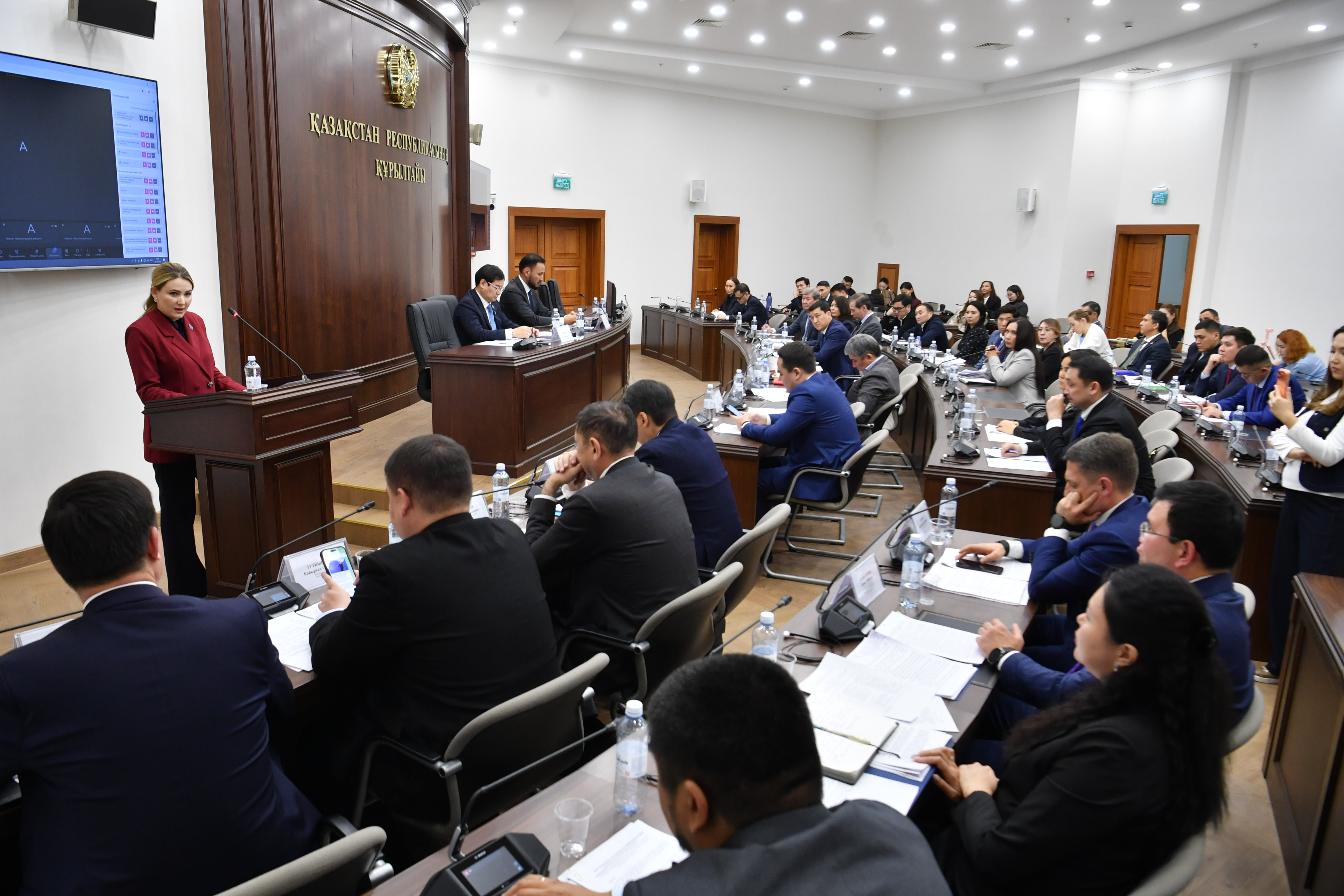 Вопросы поддержки высокотехнологичного медицинского производства IHT Central Asia подняты на уровне Курултая